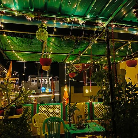 Black Pepper Home Stay Udajpur Exteriér fotografie