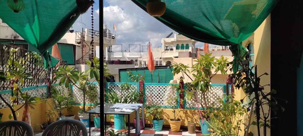Black Pepper Home Stay Udajpur Exteriér fotografie