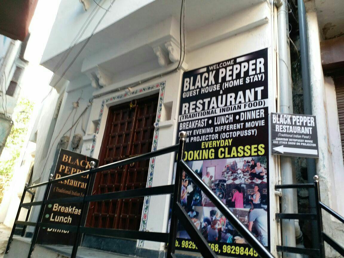 Black Pepper Home Stay Udajpur Exteriér fotografie