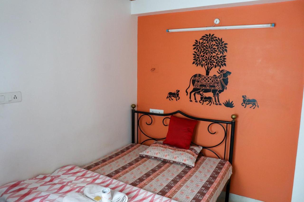Black Pepper Home Stay Udajpur Exteriér fotografie